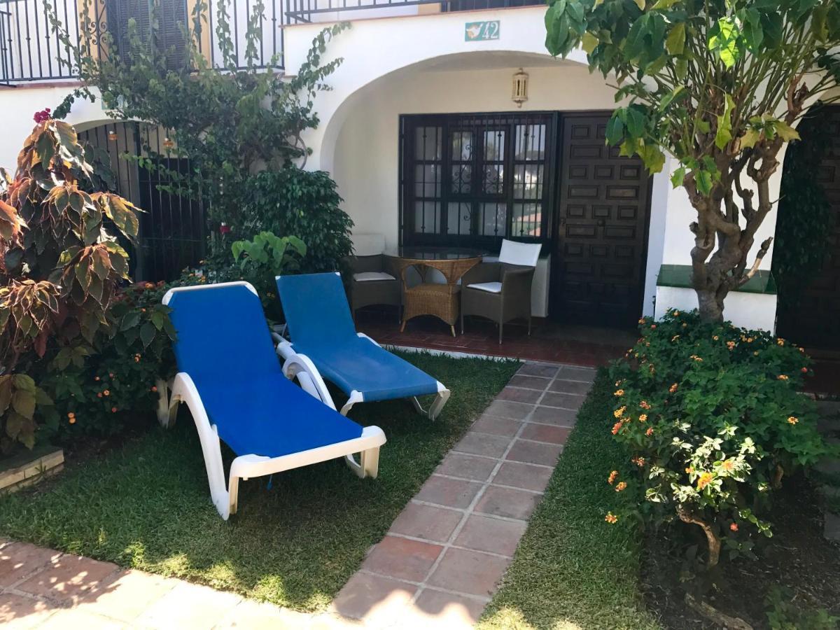Adosado En Residencial Sitio de Calahonda Quarto foto